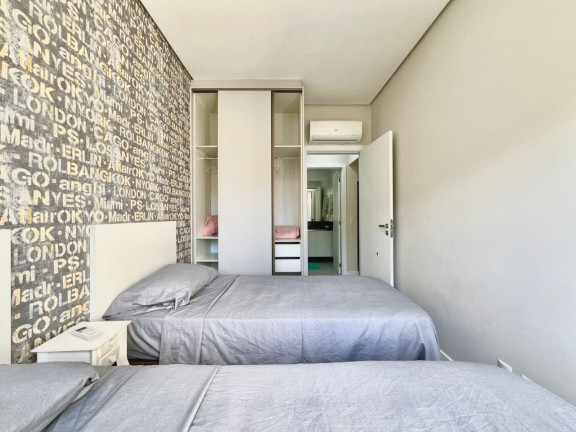 Imagem Apartamento com 2 Quartos à Venda, 73 m² em Palmas - Governador Celso Ramos