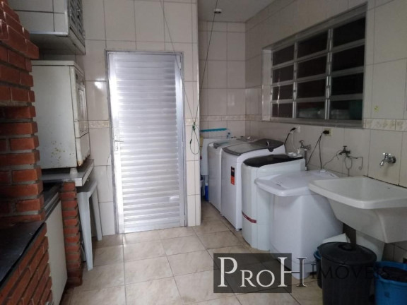 Imagem Sobrado com 5 Quartos à Venda, 232 m² em Jardim Las Vegas - Santo André