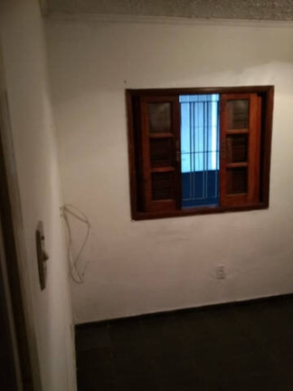 Imagem Casa com 4 Quartos à Venda, 229 m² em Jardim Do Estádio - Santo André