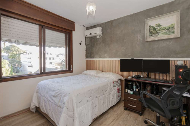 Imagem Cobertura com 3 Quartos à Venda, 150 m² em Menino Deus - Porto Alegre Imagem Cobertura com 3 Quartos à Venda, 150 m² em Menino Deus - Porto Alegre
