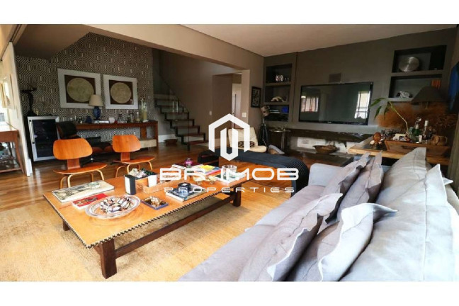 Imagem Imóvel com 4 Quartos à Venda, 271 m² em Vila Suzana - São Paulo Imagem Imóvel com 4 Quartos à Venda, 271 m² em Vila Suzana - São Paulo