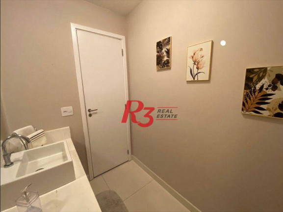 Imagem Apartamento com 3 Quartos à Venda, 150 m² em Marapé - Santos