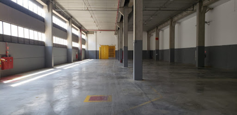 Imagem Galpão para Alugar, 4.500 m² em Jardim Presidente Dutra - Guarulhos Imagem Galpão para Alugar, 4.500 m² em Jardim Presidente Dutra - Guarulhos
