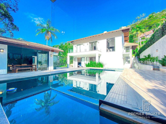 Imagem Casa com 4 Quartos à Venda, 260 m² em Comary - Teresópolis