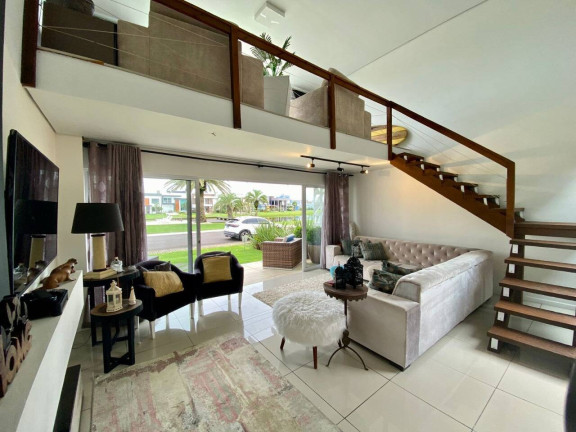 Imagem Casa com 3 Quartos à Venda,  em Rainha Do Mar - Xangri-lá
