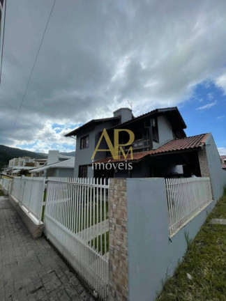 Casa com 3 Quartos à Venda, 130 m² em Pedra Branca - Palhoça