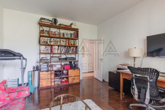 Imagem Casa com 4 Quartos à Venda, 430 m² em Jardim Guedala - São Paulo