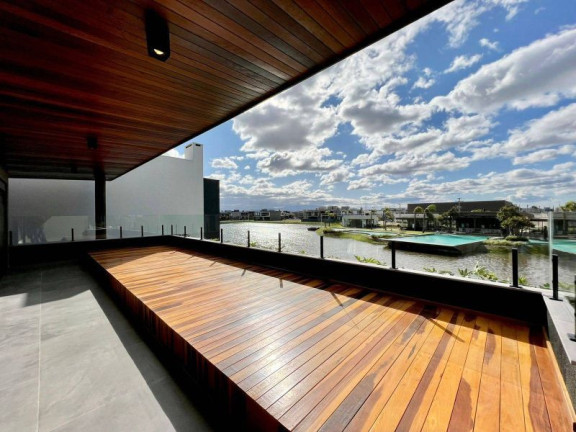 Imagem Casa de Condomínio com 4 Quartos à Venda, 278 m² em Centro - Xangri-lá