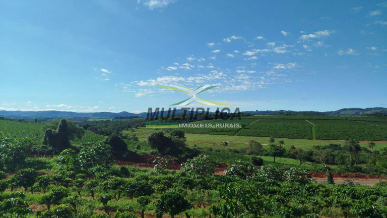 Imagem Fazenda à Venda, 135 m² em Alpinópolis Imagem Fazenda à Venda, 135 m² em Alpinópolis