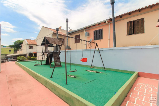 Imagem Casa com 2 Quartos à Venda,  em Vila Nova - Porto Alegre