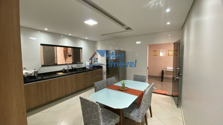 Imagem Casa com 3 Quartos à Venda, 400 m² em Taguatinga Norte (taguatinga) - Brasília Imagem Casa com 3 Quartos à Venda, 400 m² em Taguatinga Norte (taguatinga) - Brasília