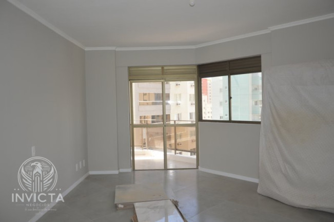 Imagem Apartamento com 3 Quartos à Venda, 171 m² em Barra Sul - Balneário Camboriú Imagem Apartamento com 3 Quartos à Venda, 171 m² em Barra Sul - Balneário Camboriú