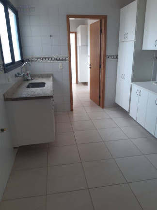 Imagem Apartamento com 3 Quartos à Venda, 155 m² em Bauru