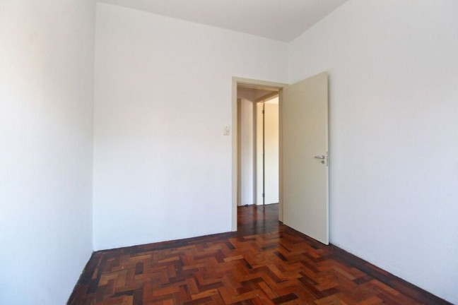 Imagem Imóvel com 2 Quartos à Venda, 58 m² em Menino Deus - Porto Alegre