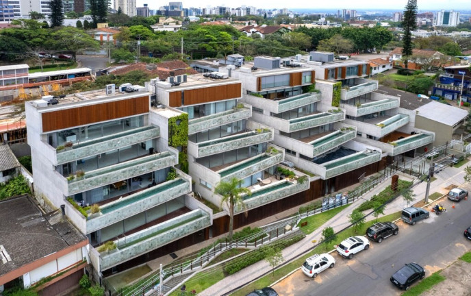 Imóvel com 3 Quartos à Venda, 374 m² em Três Figueiras - Porto Alegre