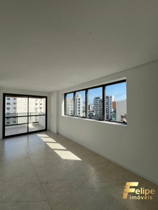 Imagem Imóvel com 3 Quartos à Venda, 100 m² em Santa Lúcia - Vitória Imagem Imóvel com 3 Quartos à Venda, 100 m² em Santa Lúcia - Vitória