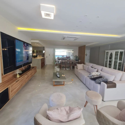 Imagem Imóvel com 3 Quartos à Venda, 180 m² em Praia De Itaparica - Vila Velha Imagem Imóvel com 3 Quartos à Venda, 180 m² em Praia De Itaparica - Vila Velha