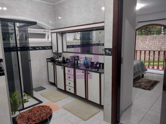 Imagem Casa com 4 Quartos à Venda, 550 m² em Pitangueiras - Guarujá Imagem Casa com 4 Quartos à Venda, 550 m² em Pitangueiras - Guarujá