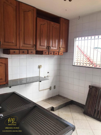 Imagem Casa com 4 Quartos à Venda, 220 m² em Horto Municipal - Campos Dos Goytacazes Imagem Casa com 4 Quartos à Venda, 220 m² em Horto Municipal - Campos Dos Goytacazes