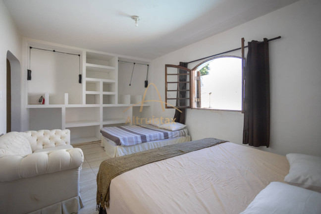 Imagem Casa com 3 Quartos à Venda, 480 m² em Três Montanhas - Osasco