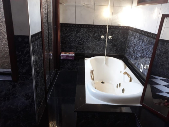Imagem Imóvel com 3 Quartos à Venda, 2.000 m² em Jardim Amapola - Bragança Paulista Imagem Imóvel com 3 Quartos à Venda, 2.000 m² em Jardim Amapola - Bragança Paulista