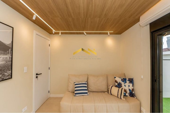 Imagem Casa com 3 Quartos à Venda, 140 m² em Santo Amaro - São Paulo Imagem Casa com 3 Quartos à Venda, 140 m² em Santo Amaro - São Paulo