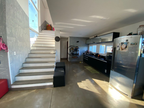 Imagem Casa com 3 Quartos à Venda, 280 m² em Alto Petrópolis - Porto Alegre Imagem Casa com 3 Quartos à Venda, 280 m² em Alto Petrópolis - Porto Alegre
