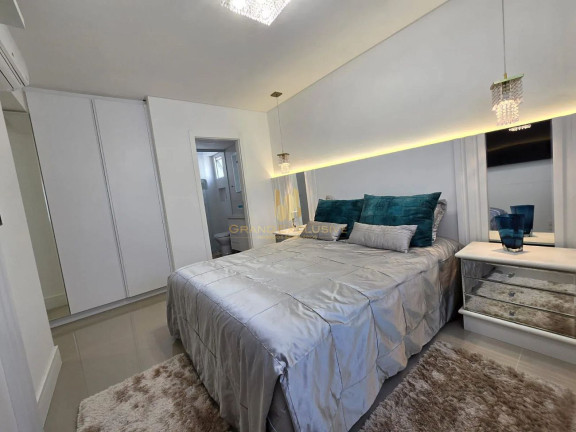 Imagem Apartamento com 3 Quartos à Venda, 117 m² em Centro - Balneário Camboriú