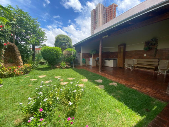 Imagem Casa com 4 Quartos à Venda, 200 m² em São Francisco - Campo Grande Imagem Casa com 4 Quartos à Venda, 200 m² em São Francisco - Campo Grande