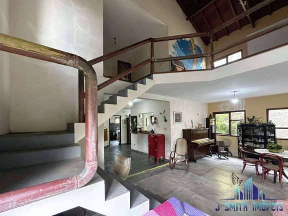 Imagem Casa com 4 Quartos à Venda, 303 m² em Vila Diva - Carapicuíba