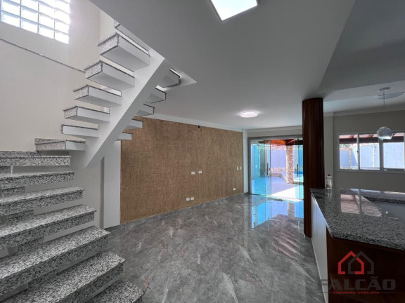 Imagem Sobrado com 4 Quartos à Venda, 197 m² em Balneário Flórida - Praia Grande Imagem Sobrado com 4 Quartos à Venda, 197 m² em Balneário Flórida - Praia Grande