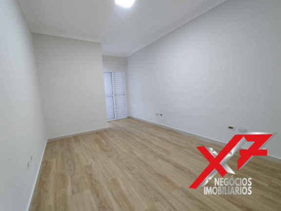 Imagem Sobrado com 3 Quartos à Venda, 211 m² em Vila Guilhermina - São Paulo