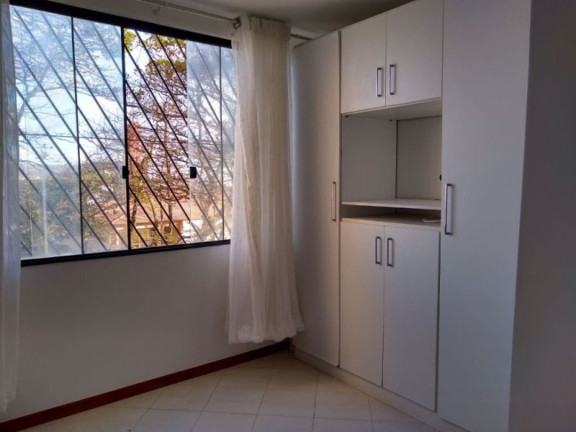Imagem Casa com 6 Quartos à Venda ou Locação, 230 m² em Armação - Salvador