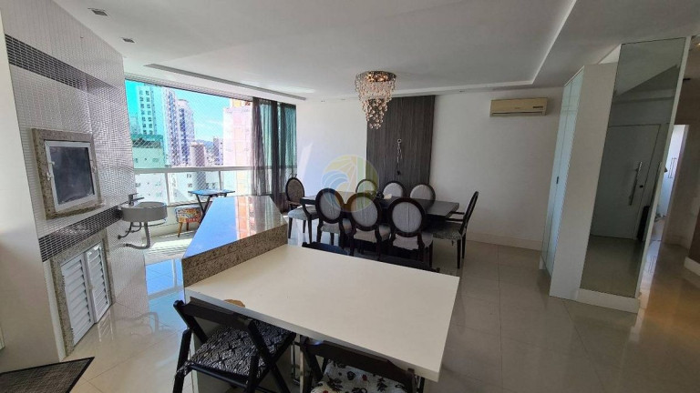 Imagem Apartamento com 3 Quartos à Venda, 130 m² em Centro - Balneário Camboriú