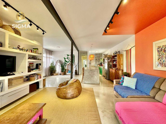 Imagem Casa com 7 Quartos à Venda, 230 m² em Enseada - Guarujá Imagem Casa com 7 Quartos à Venda, 230 m² em Enseada - Guarujá