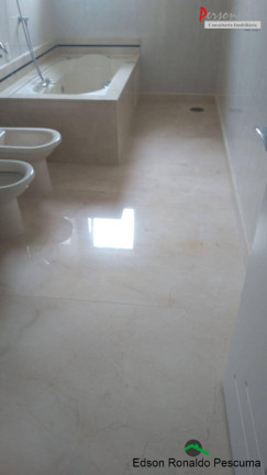 Imagem Casa com 6 Quartos à Venda, 1.360 m² em Alphaville Residencial Dois - Barueri Imagem Casa com 6 Quartos à Venda, 1.360 m² em Alphaville Residencial Dois - Barueri