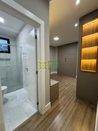 Imagem Apartamento com 3 Quartos à Venda, 139 m² em Balneário Perequê - Porto Belo Imagem Apartamento com 3 Quartos à Venda, 139 m² em Balneário Perequê - Porto Belo