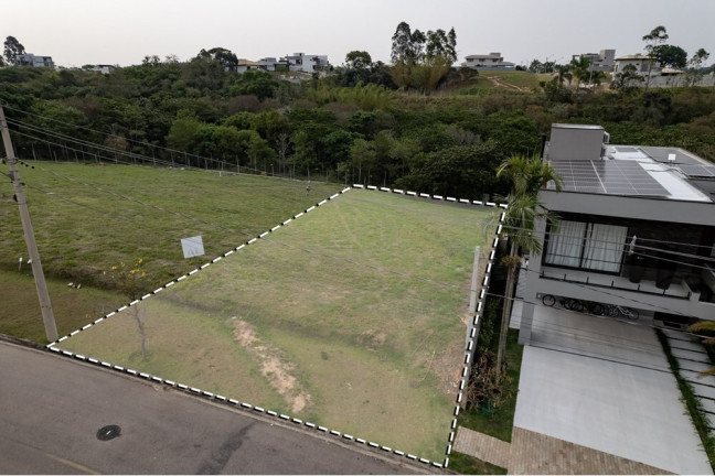 Imóvel à Venda, 236 m² em Medeiros - Jundiai