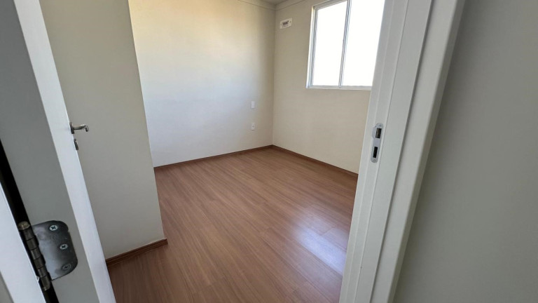 Imagem Imóvel com 2 Quartos à Venda, 65 m² em Cabral - Contagem
