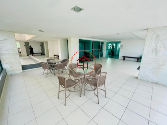 Imagem Apartamento com 3 Quartos à Venda, 70 m² em Costa Azul - Salvador