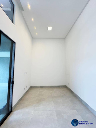 Imagem Casa com 3 Quartos à Venda, 210 m² em Setor Faiçalville - Goiânia Imagem Casa com 3 Quartos à Venda, 210 m² em Setor Faiçalville - Goiânia