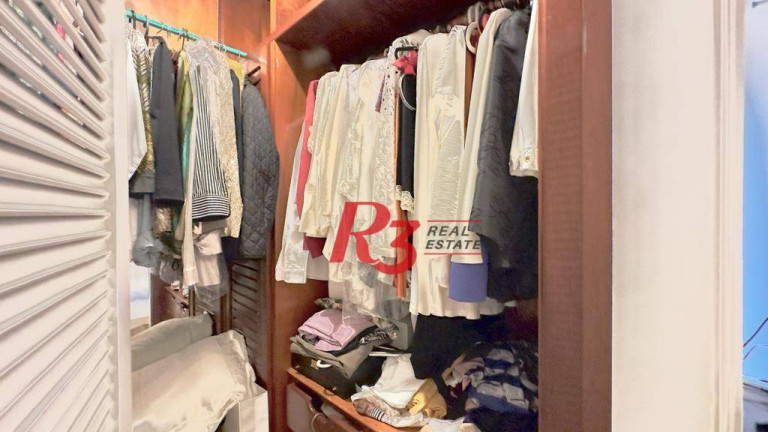 Imagem Apartamento com 4 Quartos à Venda, 298 m² em Boqueirão - Santos
