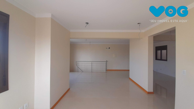 Imagem Imóvel com 3 Quartos à Venda, 195 m² em Petrópolis - Porto Alegre Imagem Imóvel com 3 Quartos à Venda, 195 m² em Petrópolis - Porto Alegre