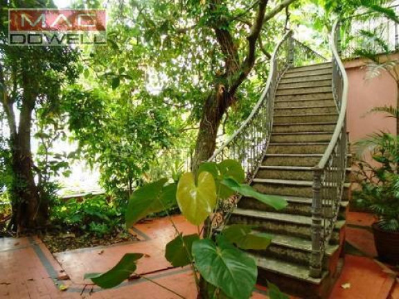 Imagem Casa com 9 Quartos à Venda, 422 m² em Santa Teresa / Rio De Janeiro / Rj - Rio De Janeiro Imagem Casa com 9 Quartos à Venda, 422 m² em Santa Teresa / Rio De Janeiro / Rj - Rio De Janeiro