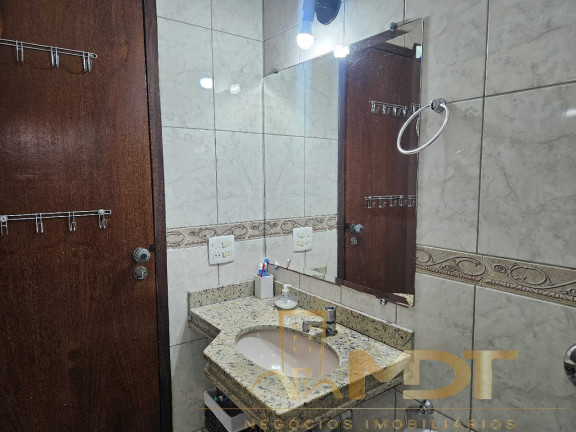 Imagem Casa com 4 Quartos à Venda, 145 m² em Santa Amélia - Belo Horizonte