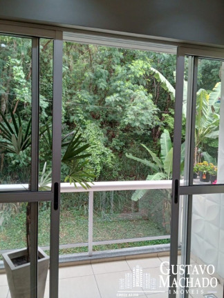 Imagem Imóvel com 3 Quartos à Venda, 40 m² em Laranjal - Volta Redonda