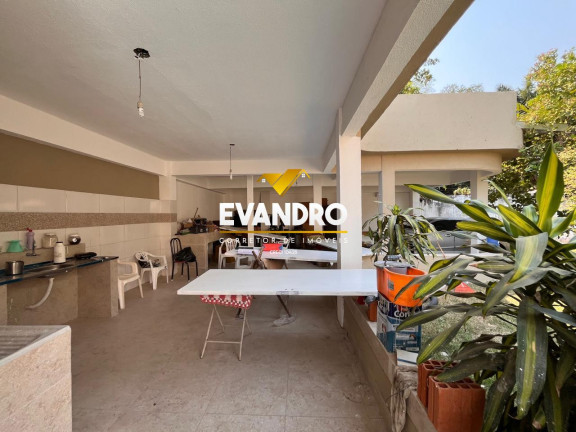 Imagem Casa com 3 Quartos à Venda, 720 m² em Santa Cruz - Cuiabá Imagem Casa com 3 Quartos à Venda, 720 m² em Santa Cruz - Cuiabá