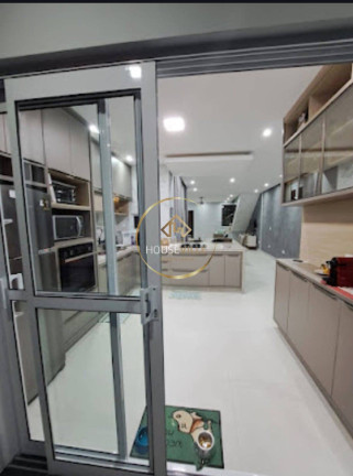 Imagem Casa com 3 Quartos à Venda, 162 m² em Jardim Das Indústrias - São José Dos Campos Imagem Casa com 3 Quartos à Venda, 162 m² em Jardim Das Indústrias - São José Dos Campos