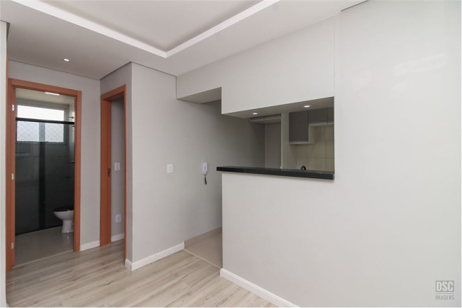 Imagem Imóvel com 2 Quartos à Venda, em Vila Nova - Porto Alegre Imagem Imóvel com 2 Quartos à Venda, em Vila Nova - Porto Alegre