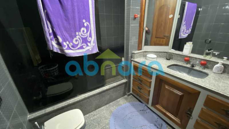 Imagem Apartamento com 3 Quartos à Venda, 160 m² em Copacabana - Rio De Janeiro